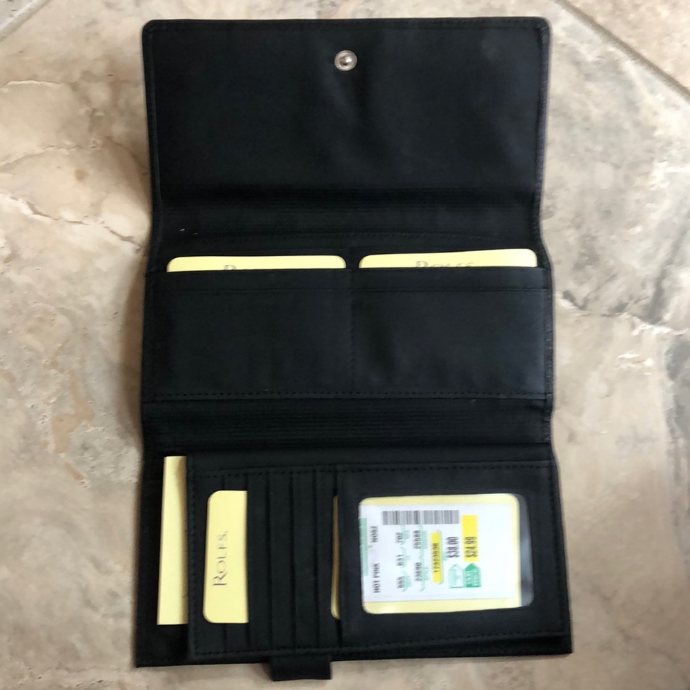 ‼️SOLD‼️ NWT ROLFS Genuine Leather Wallet - Picture 3 of 5
